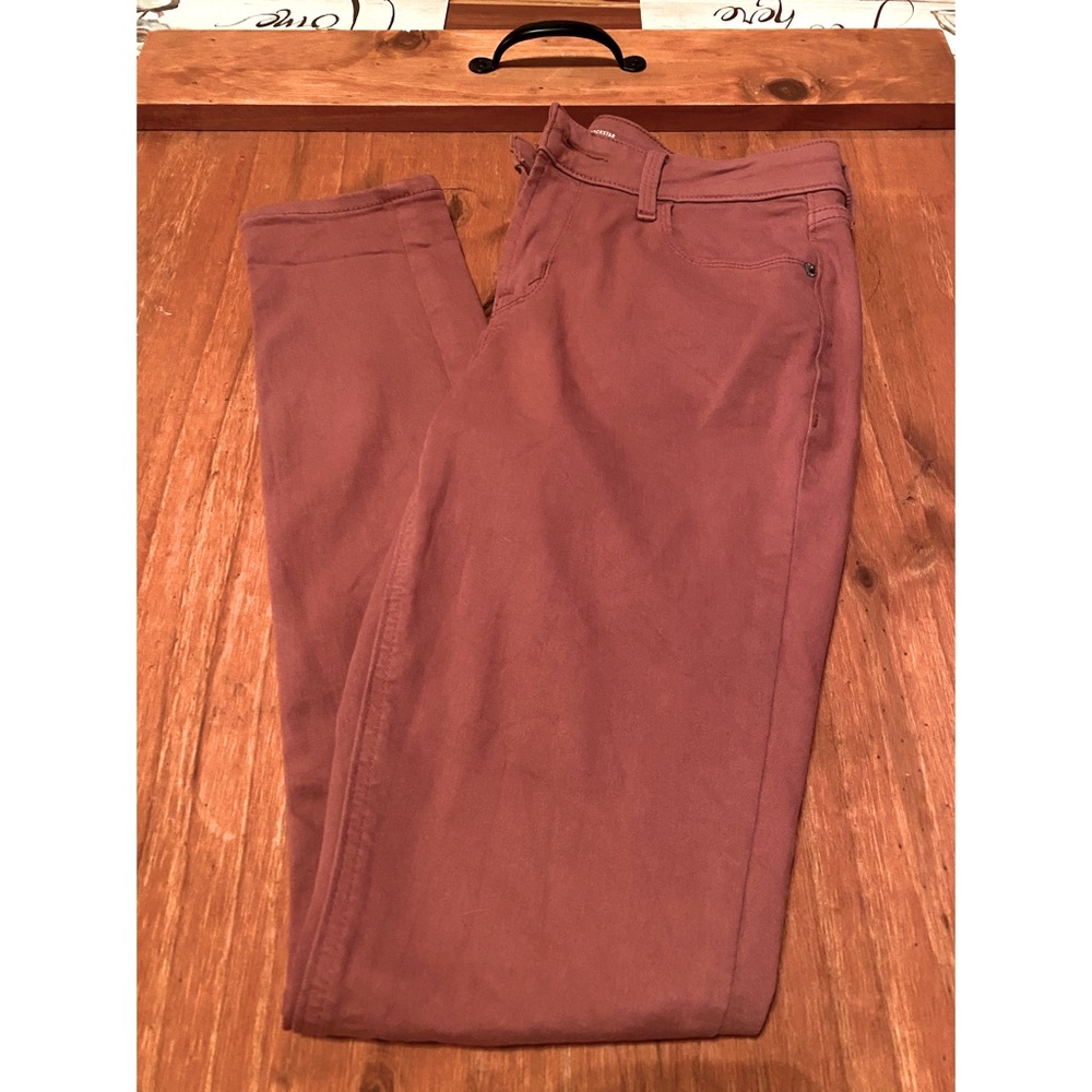 Old Navy Rockstar Super Skinny Jeans